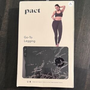 Pact Marbled Sky Go To Leggings Size XL NWT Organic Cotton Athleisure Activewear
